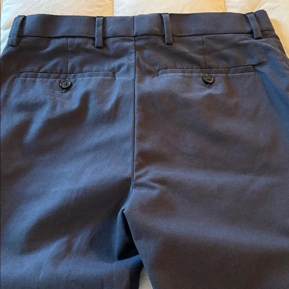 Banana Republic Men’s pants 29 X 30 Slim Fit Like new My sons. Navy - Picture 7 of 8